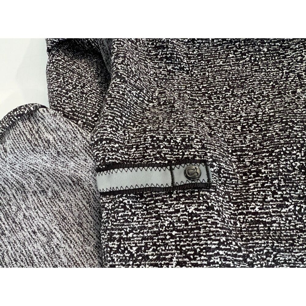 Lululemon Heather Gray Vinyasa Scarf OS EUC - Picture 2 of 6